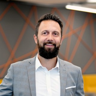 CREALOGIX Michael Radic
